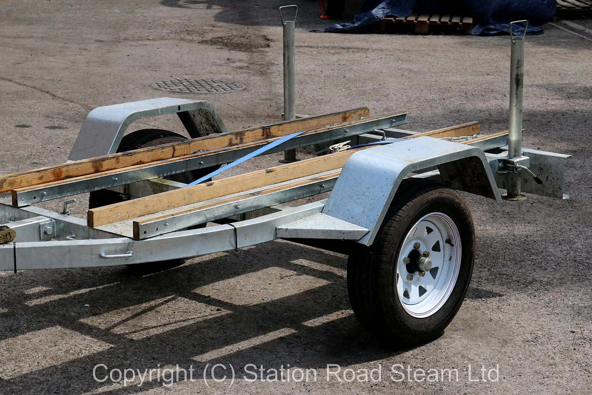 Two wheel road trailer for 7 1/4 inch gauge locomotive