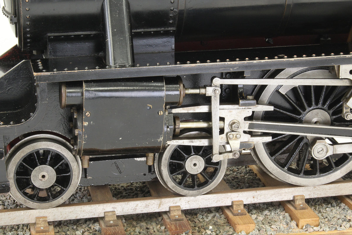 3 1/2 inch gauge Black 5