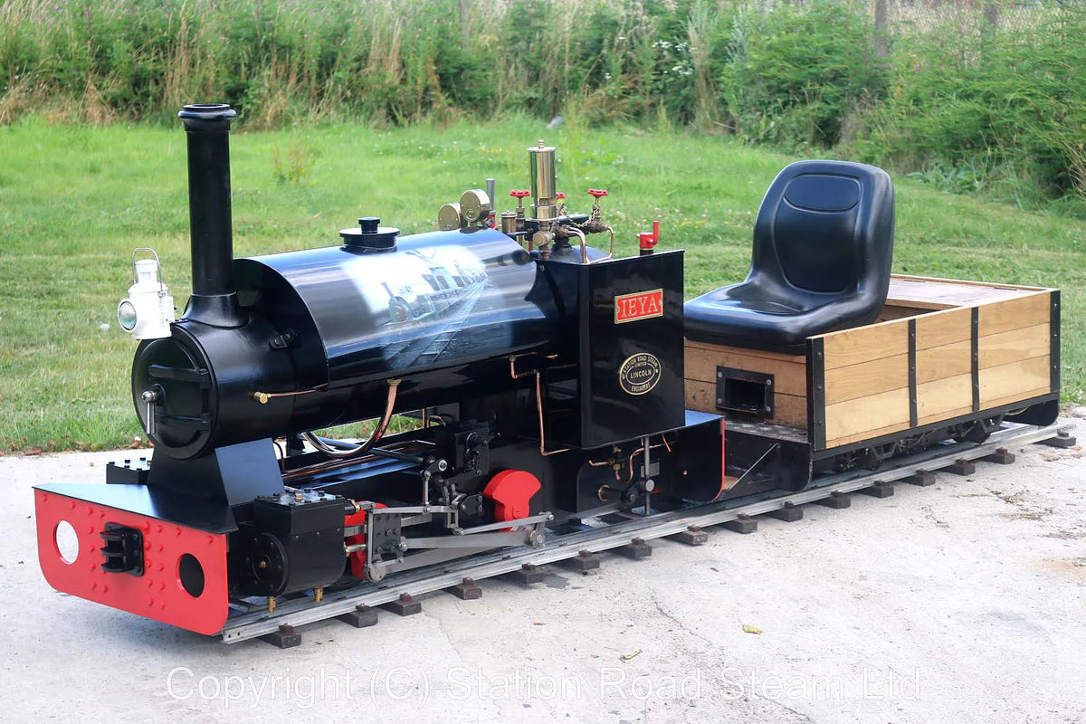 7 1/4 inch gauge "Stafford FC7 0-4-0ST Iyea" with driving truck