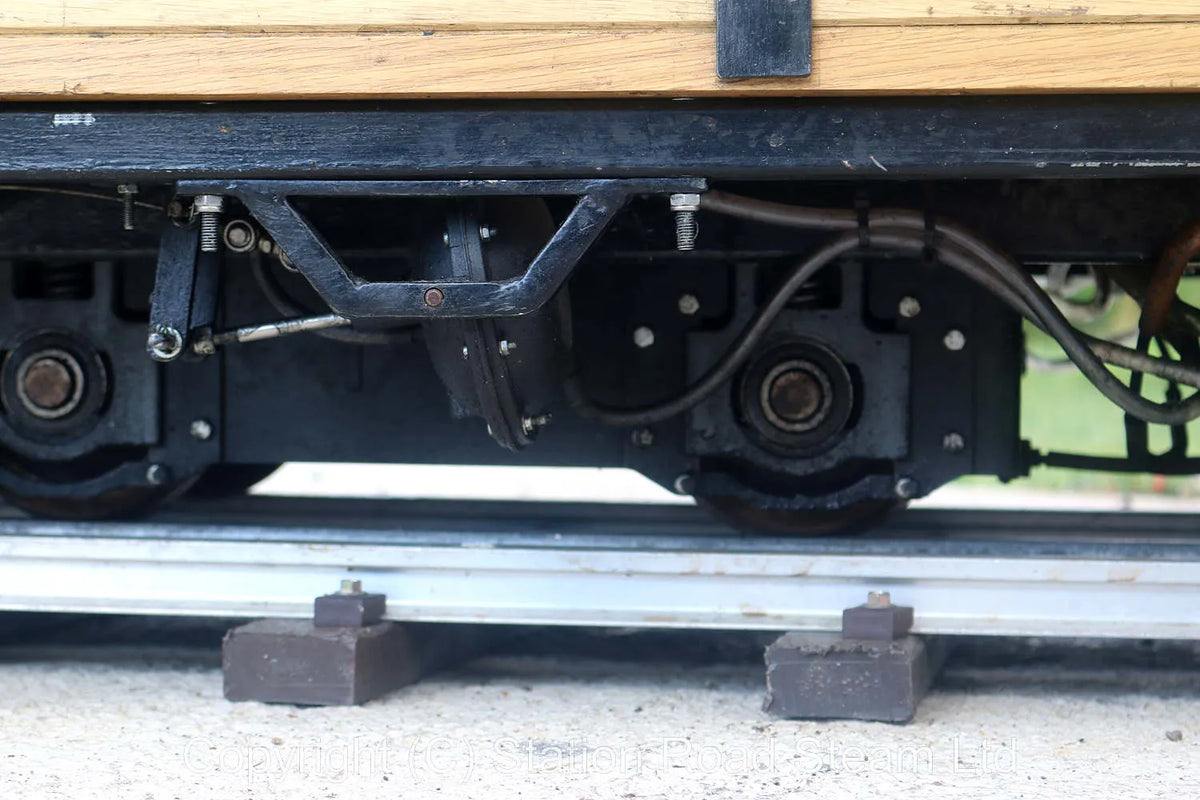 7 1/4 inch gauge "Stafford FC7 0-4-0ST Iyea" with driving truck