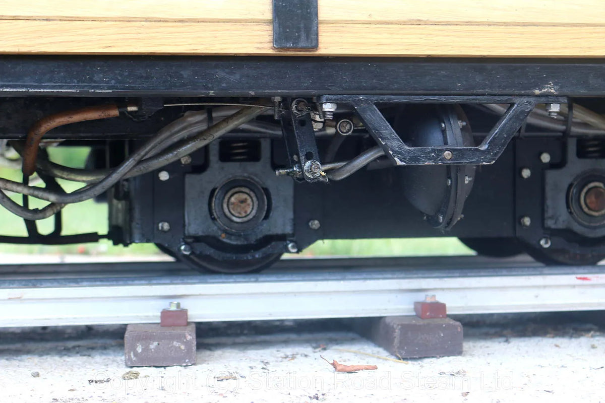 7 1/4 inch gauge "Stafford FC7 0-4-0ST Iyea" with driving truck