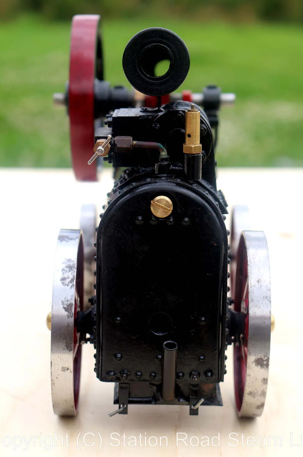 3/4 inch scale spirit-fired portable engine