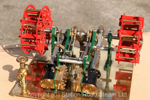 Westbury diagonal paddle engine - Station Road Steam