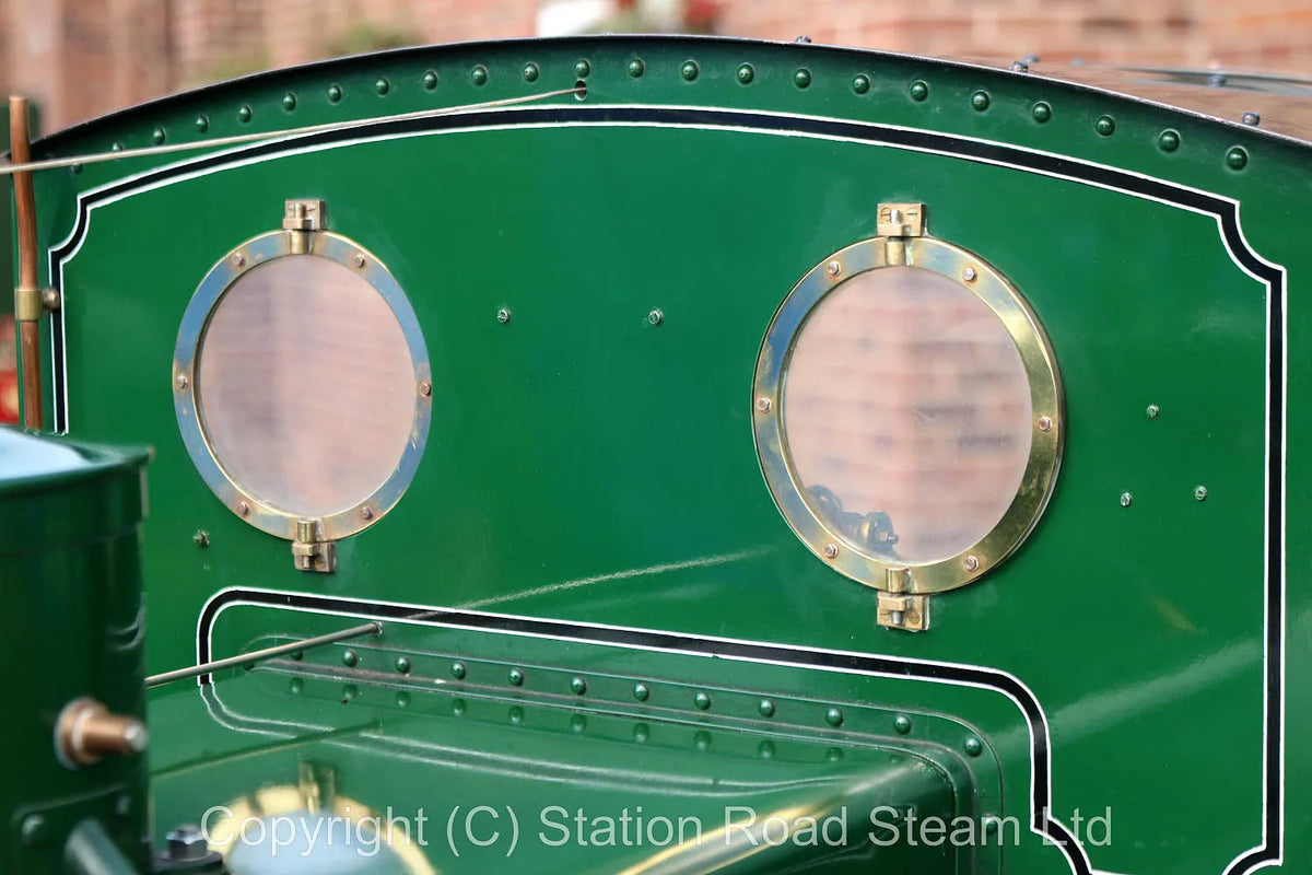7 1/4 inch gauge Hunslet 4-6-0