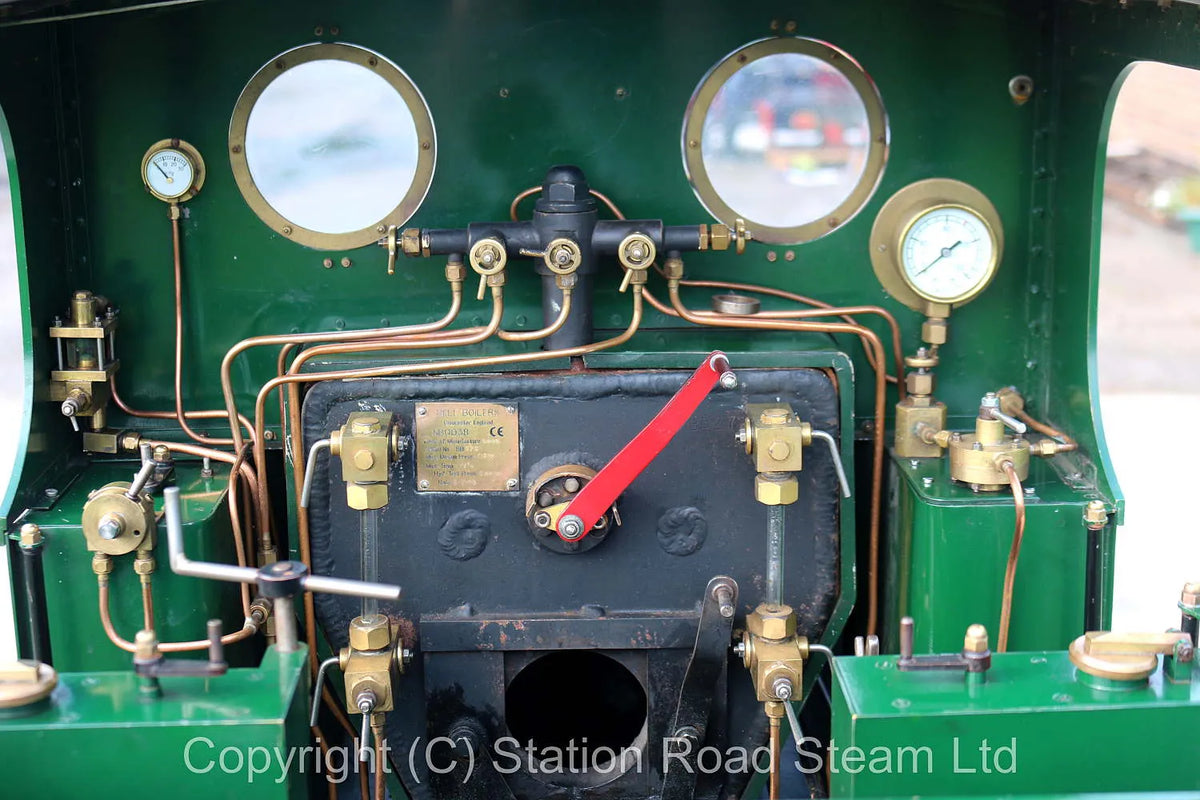 7 1/4 inch gauge Hunslet 4-6-0