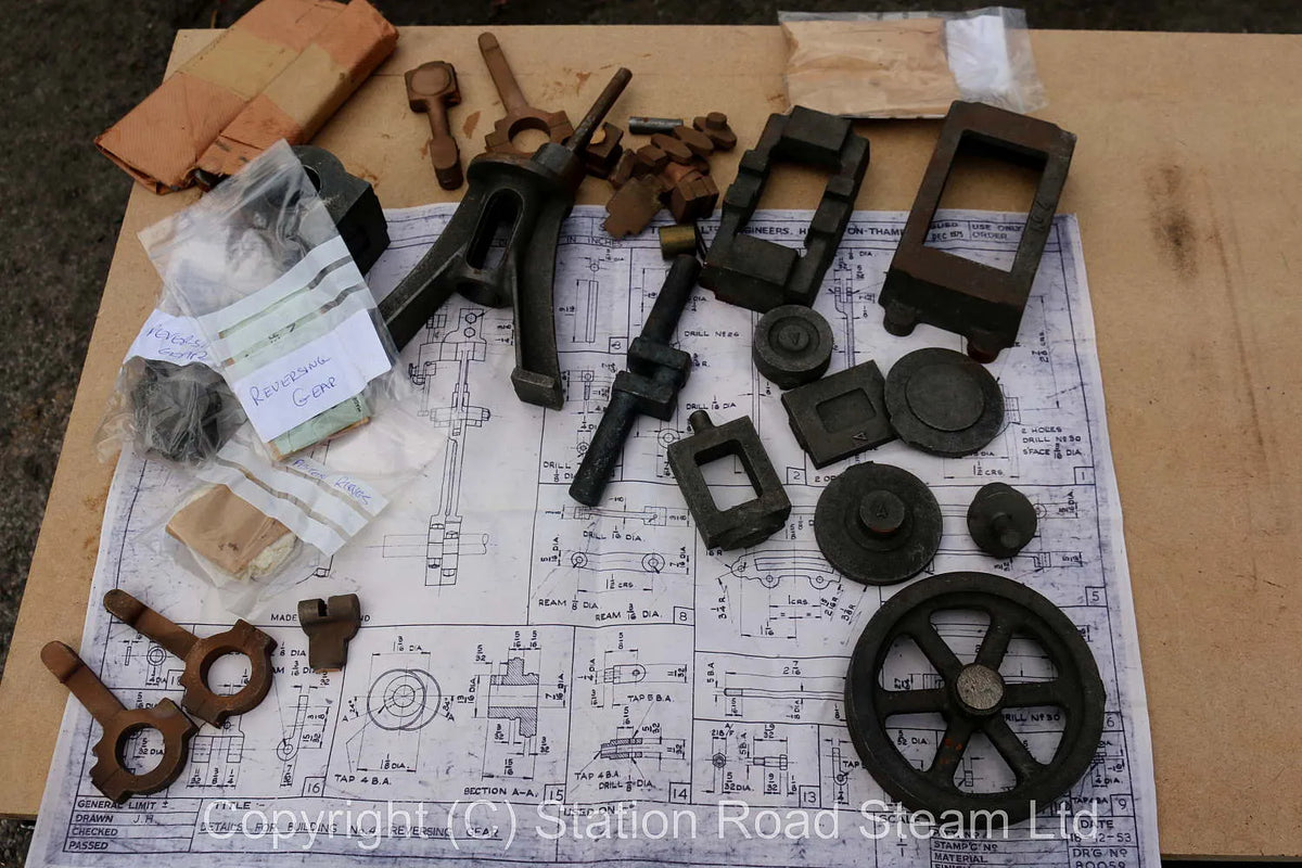 Stuart No.4 vertical engine with reversing gear castings