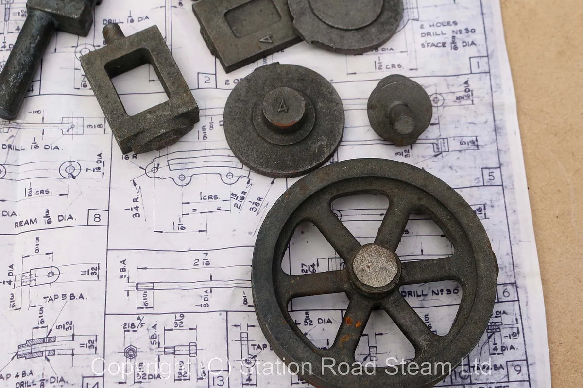Stuart No.4 vertical engine with reversing gear castings