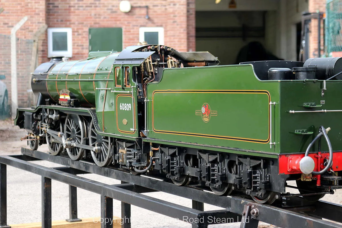 7 1/4 inch gauge LNER V2 2-6-2 "The Snapper"