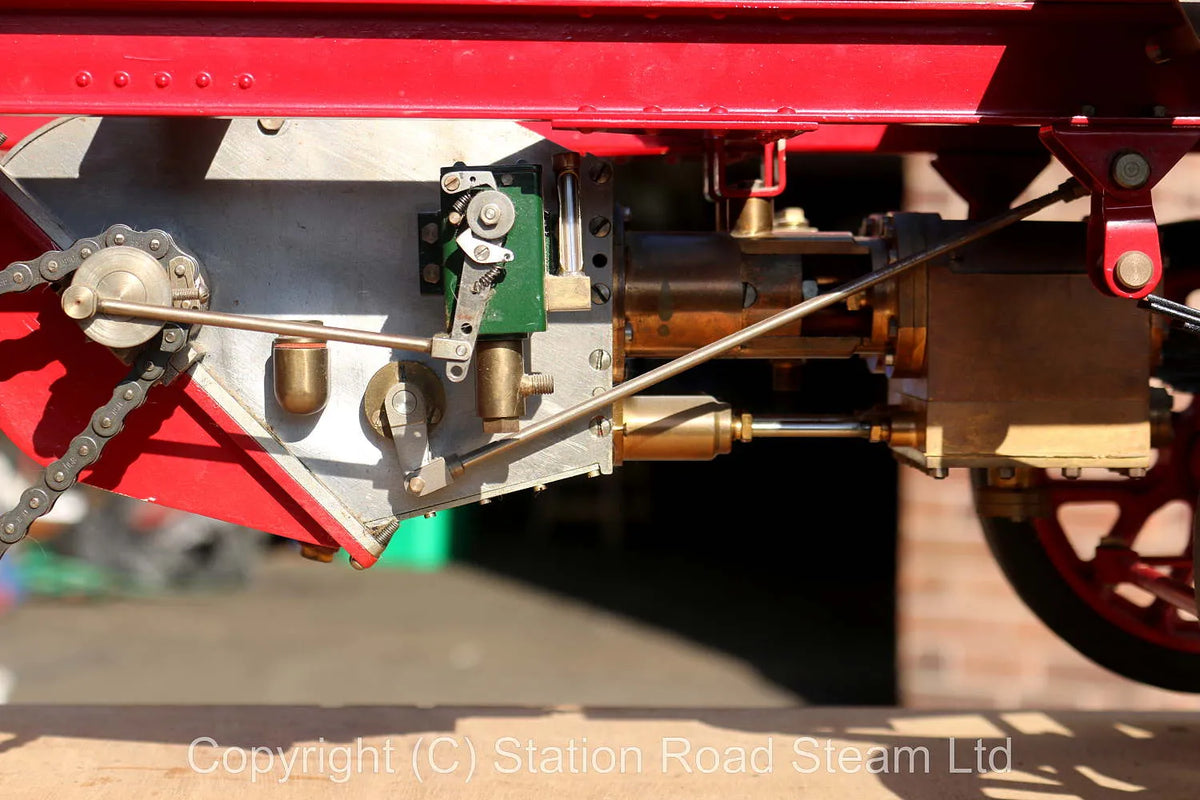 Part-built 2 inch scale Clayton steam wagon