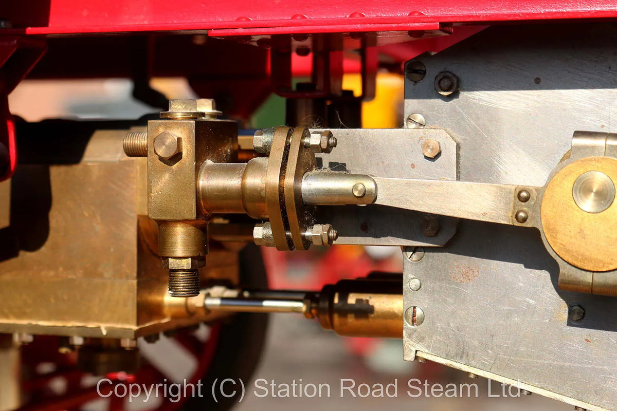 Part-built 2 inch scale Clayton steam wagon