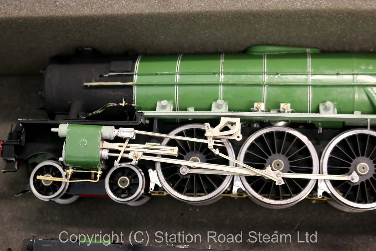 O-gauge DJH LNER V2 & A2
