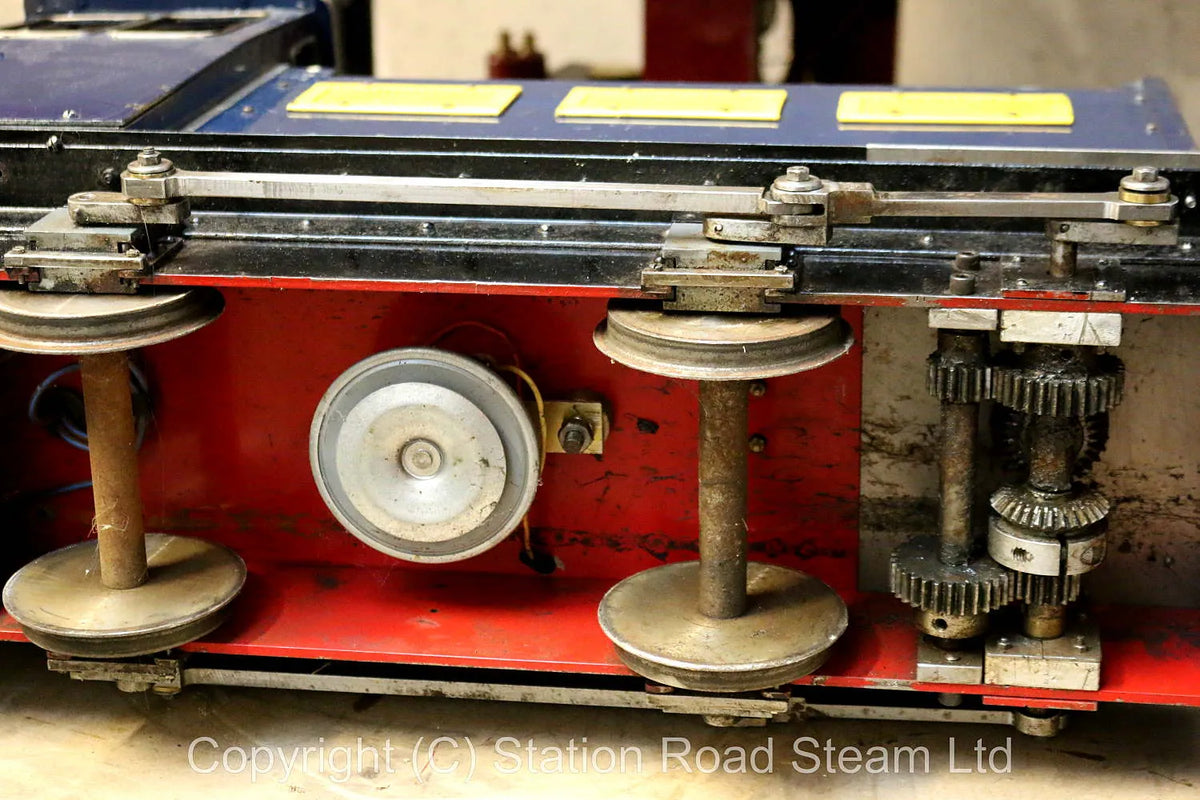 5 inch gauge freelance 0-4-0 battery electric