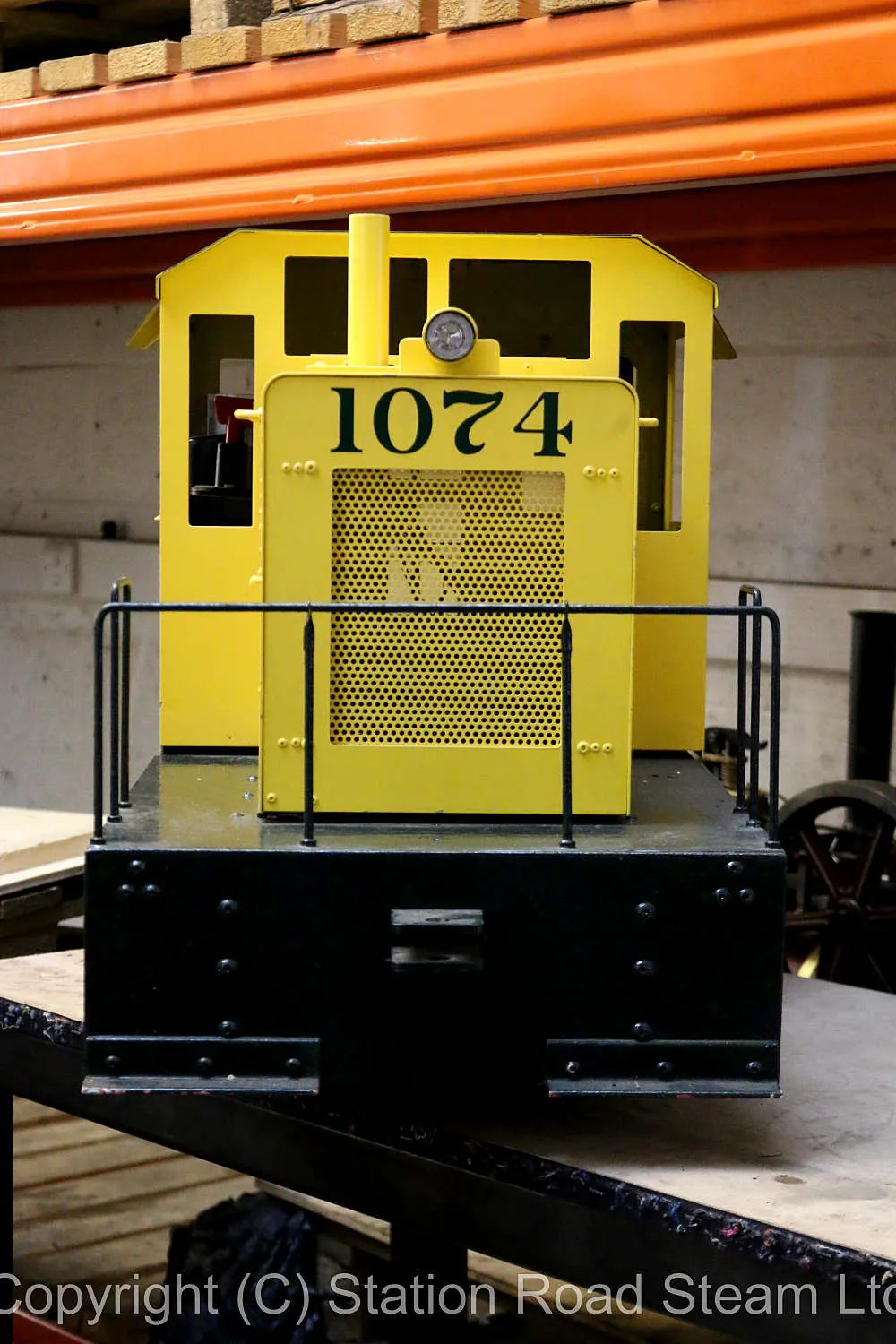 7 1/4 inch gauge "Super Huskie" 0-4-0 battery electric