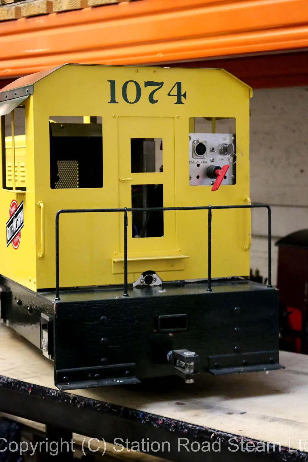7 1/4 inch gauge "Super Huskie" 0-4-0 battery electric