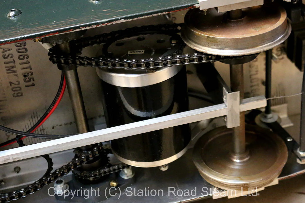 7 1/4 inch gauge "Super Huskie" 0-4-0 battery electric