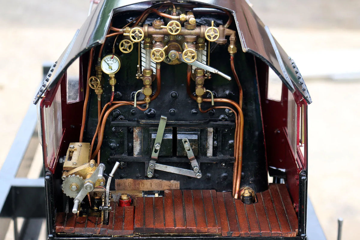 5 inch gauge LMS Duchess "Sir William A Stanier FRS"