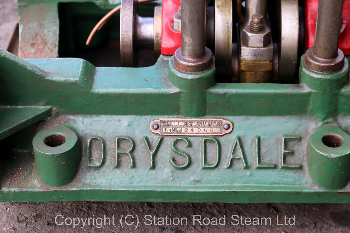 Drysdale vertical engine with reversing gear