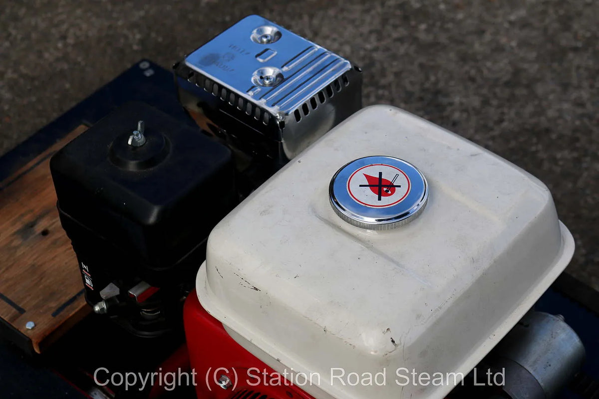 7 1/4 inch gauge petrol hydraulic 0-6-0 shunter
