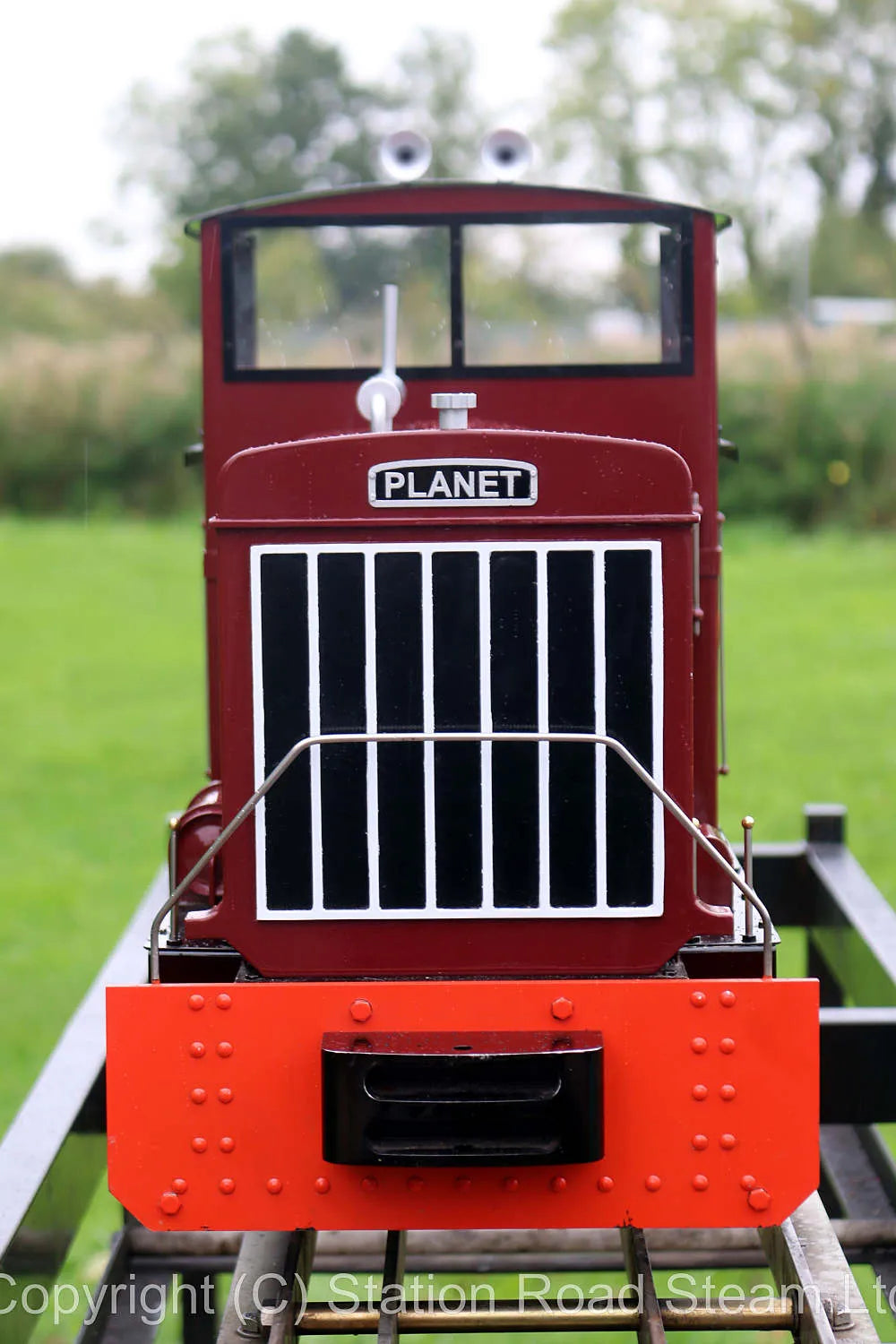 5 inch gauge Maxitrak "Planet" battery electric shunter