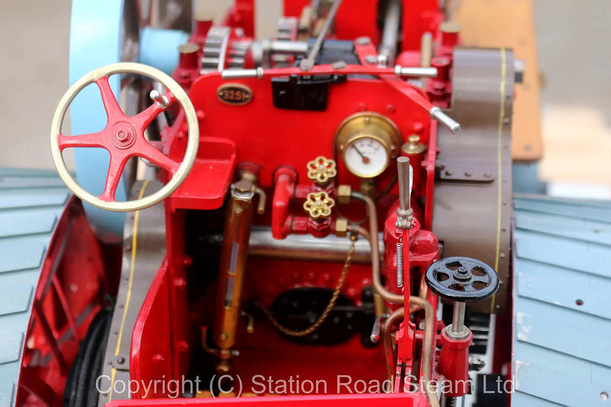 1 1/2 inch scale Allchin traction engine