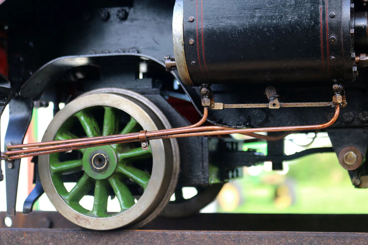 7 1/4 inch gauge LNER V2 2-6-2