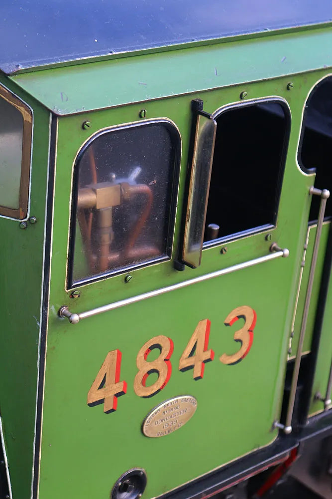 7 1/4 inch gauge LNER V2 2-6-2