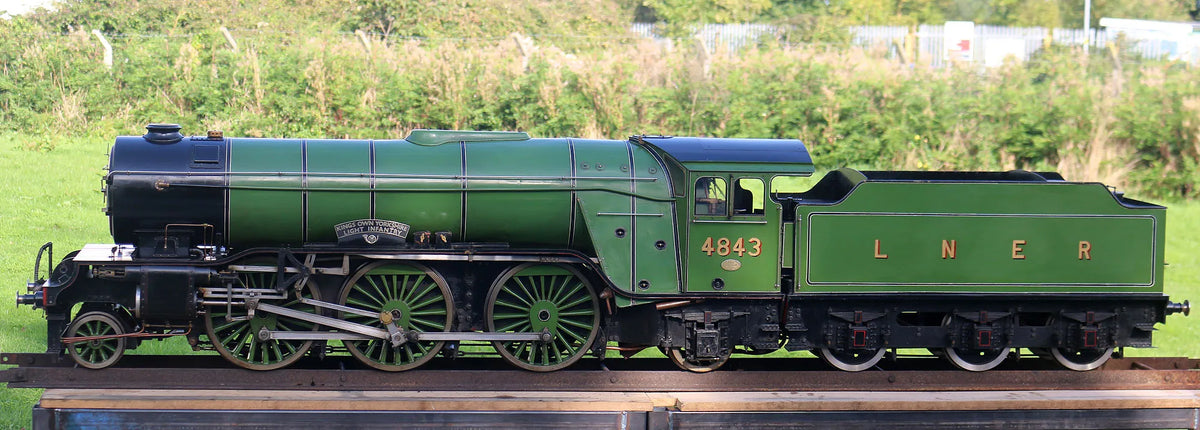 7 1/4 inch gauge LNER V2 2-6-2