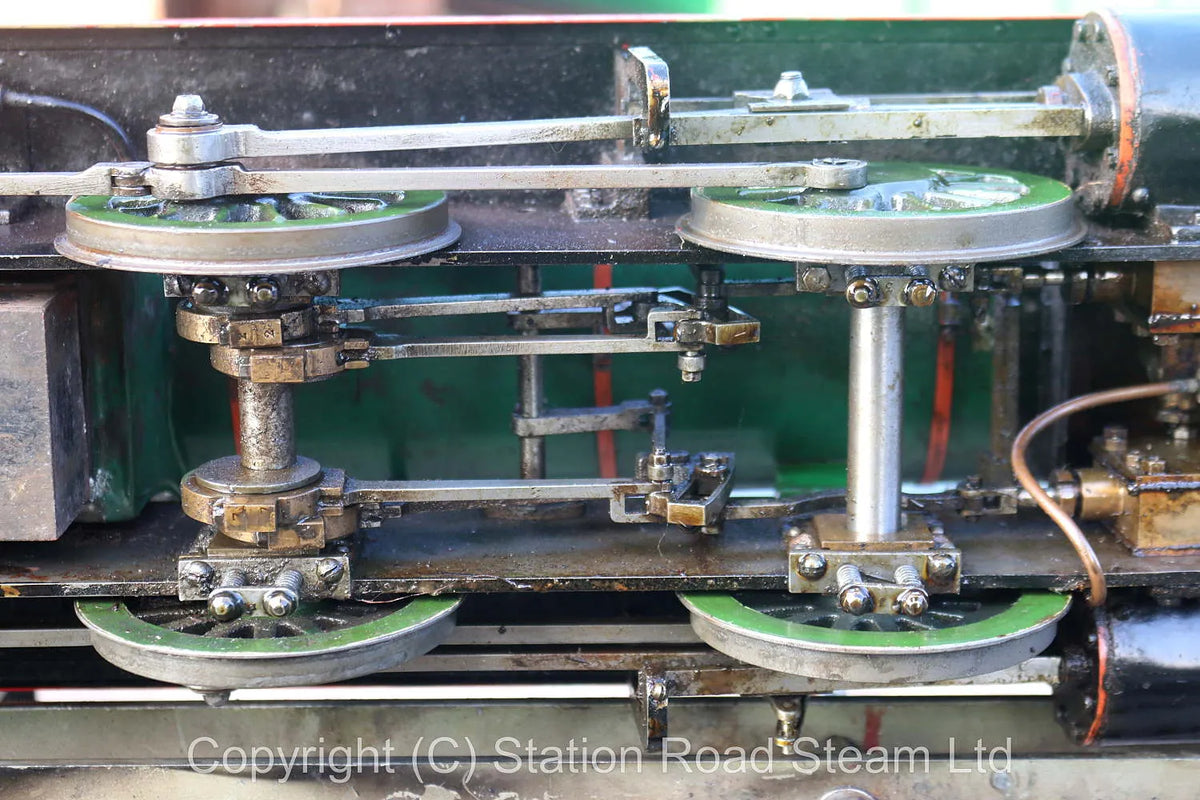 3 1/2 inch gauge GWR 0-6-0 tender locomotive "Iris"