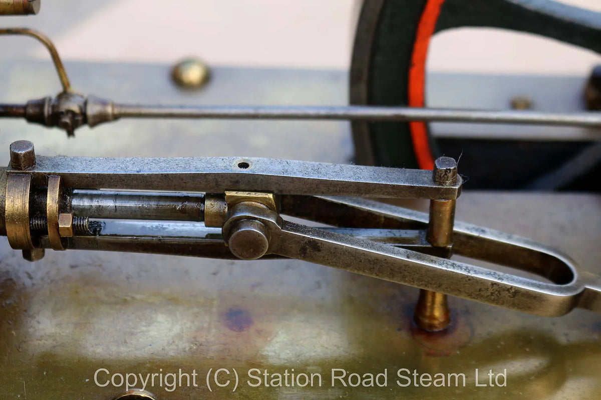 Vintage horizontal mill engine with mechanical lubricator
