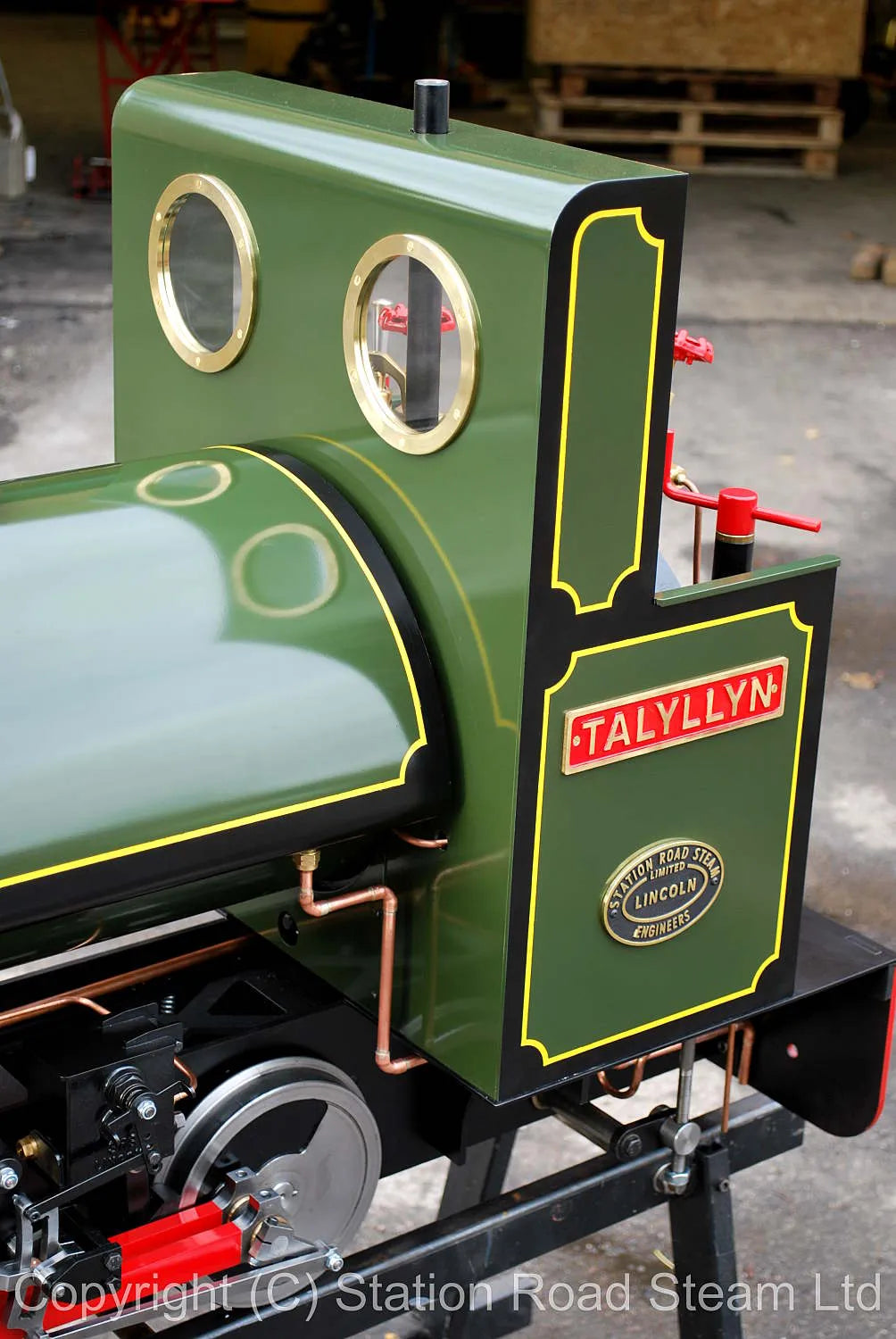 7 1/4 inch gauge "Stafford" 0-4-0ST works number 1325 with driving truck