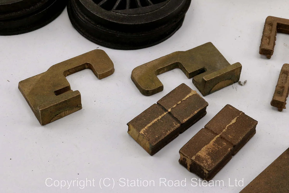 3 1/2 inch gauge GWR 0-6-0 tender locomotive "Iris" castings