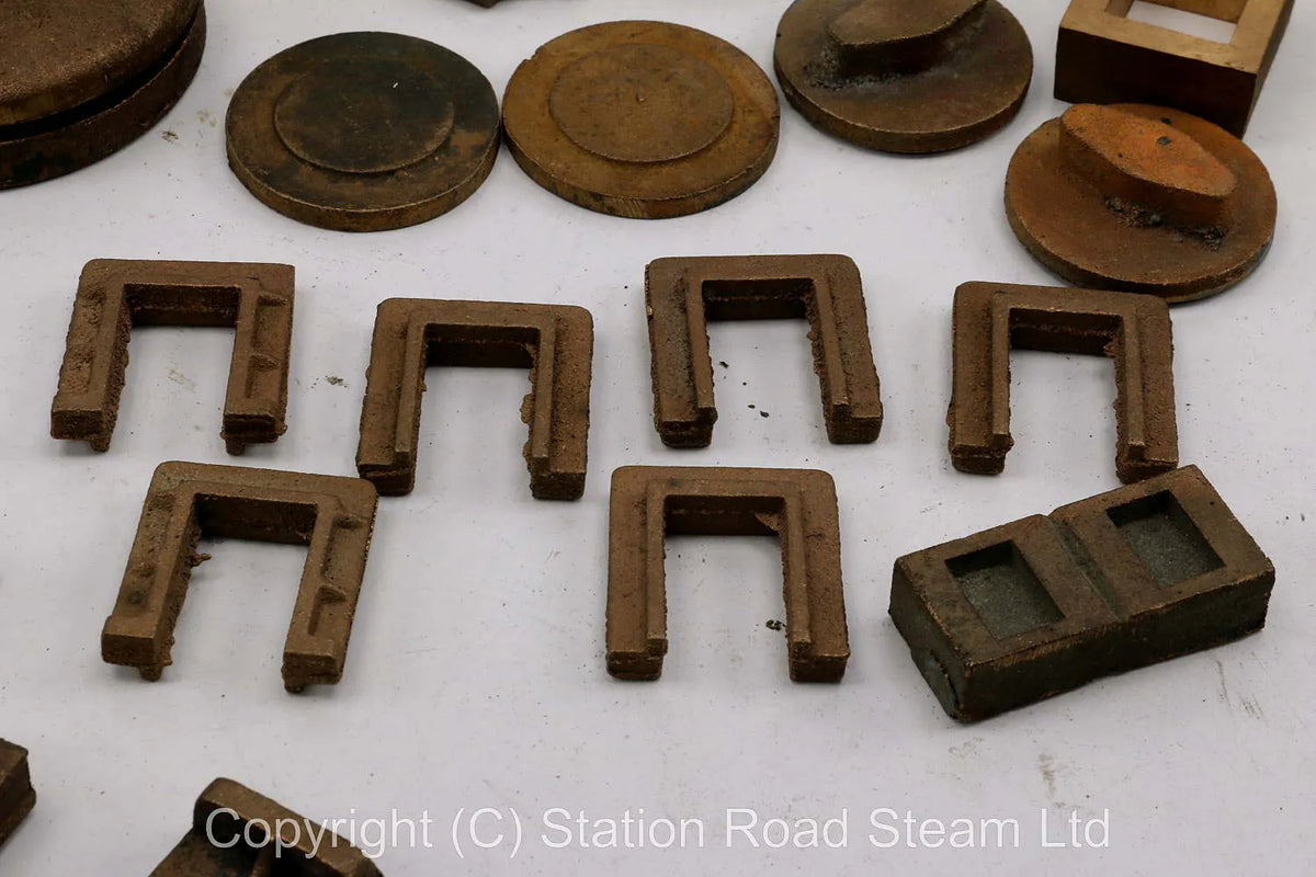 3 1/2 inch gauge GWR 0-6-0 tender locomotive "Iris" castings