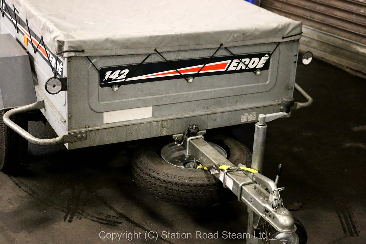 Two wheel road trailer for 7 1/4 inch gauge locomotive