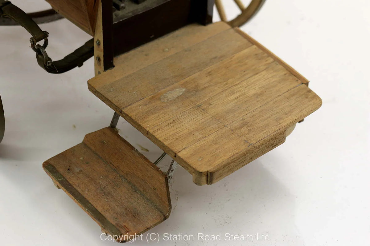 1 1/2 inch scale "Garden seat" horse drawn bus