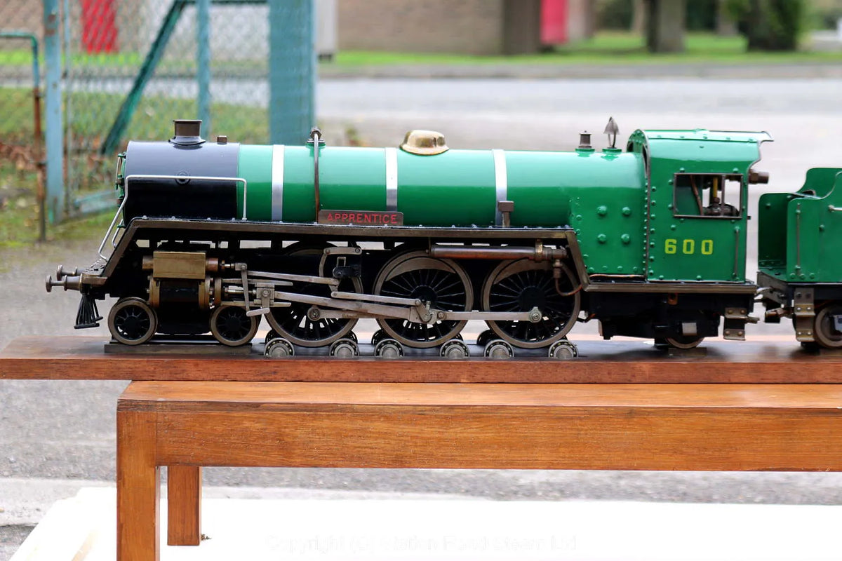 2 1/2 inch gauge Pacific "Fayette"