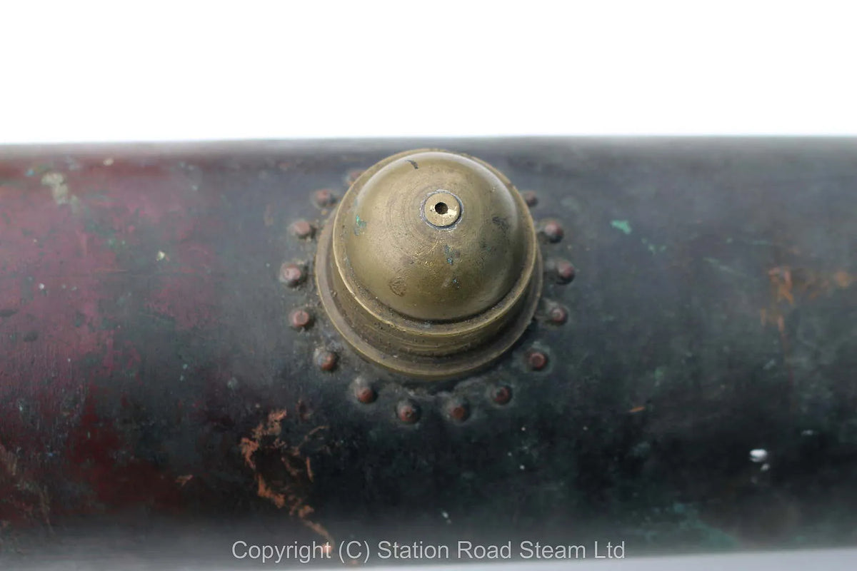 Ancient 3 1/2 inch gauge Atlantic chassis with boiler
