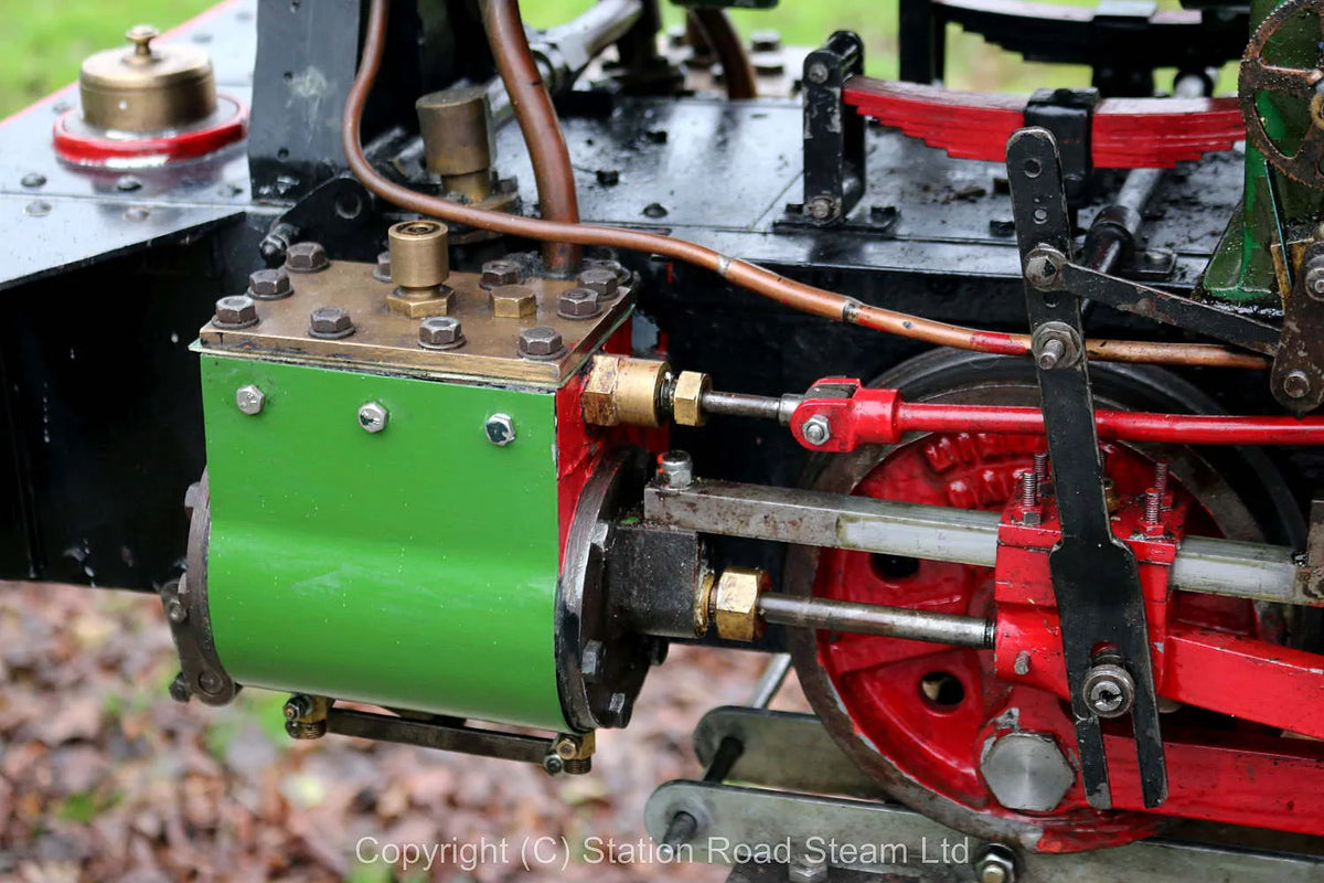 7 1/4 inch gauge Darjeeling" "Romulus with tender