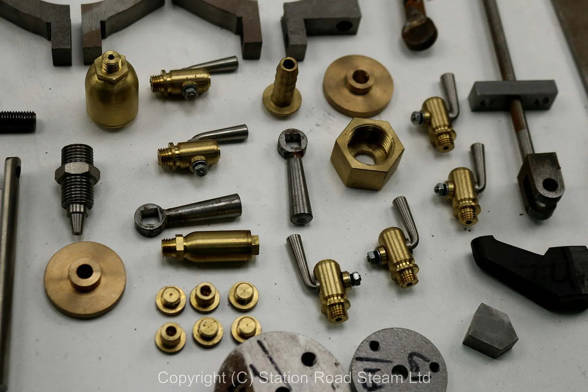 Wheels, boiler kit and professionally machined parts for 4 inch scale Foster