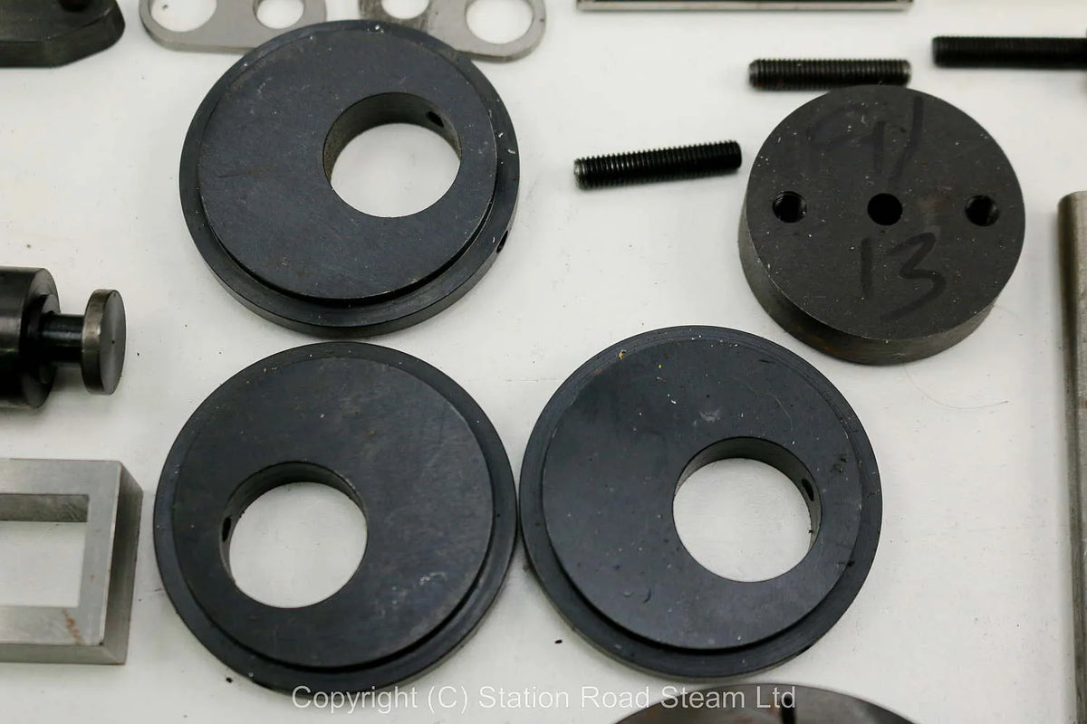 Wheels, boiler kit and professionally machined parts for 4 inch scale Foster