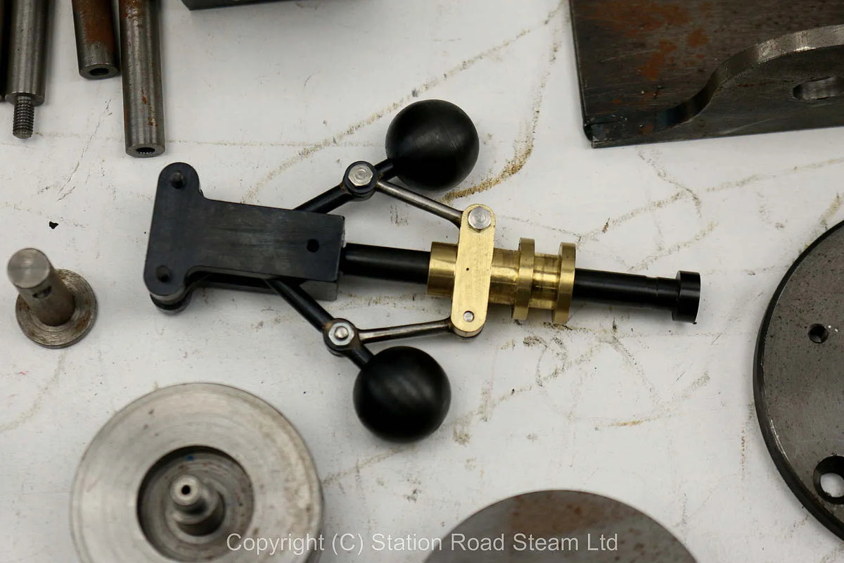 Wheels, boiler kit and professionally machined parts for 4 inch scale Foster