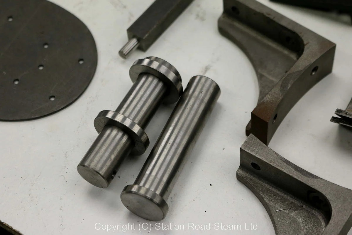 Wheels, boiler kit and professionally machined parts for 4 inch scale Foster