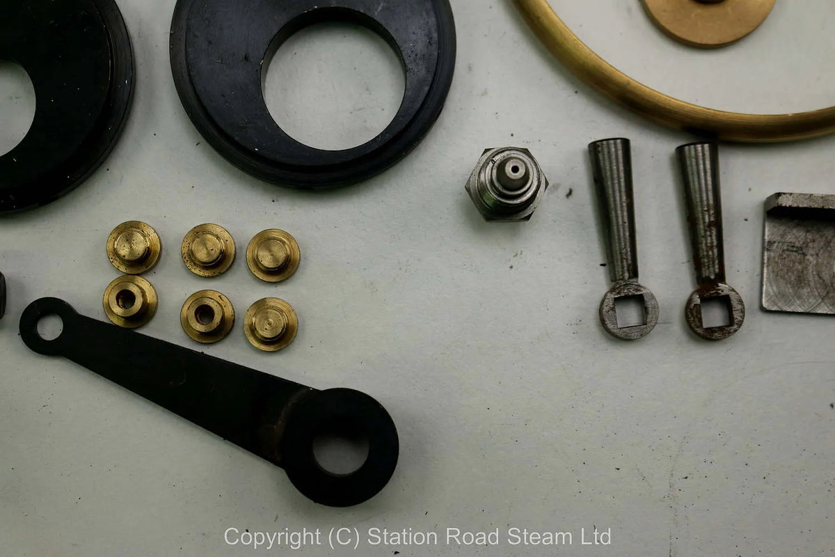 Wheels, boiler kit and professionally machined parts for 4 inch scale Foster