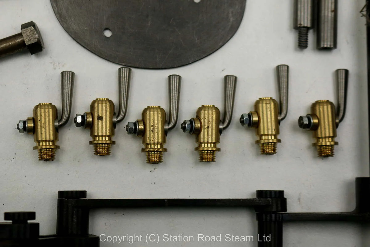 Wheels, boiler kit and professionally machined parts for 4 inch scale Foster