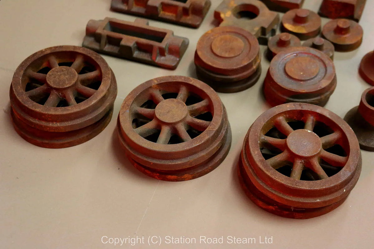 Assorted 7 1/4 inch gauge castings