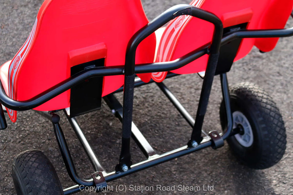 Two seat passenger trolley for 4 inch scale traction engine