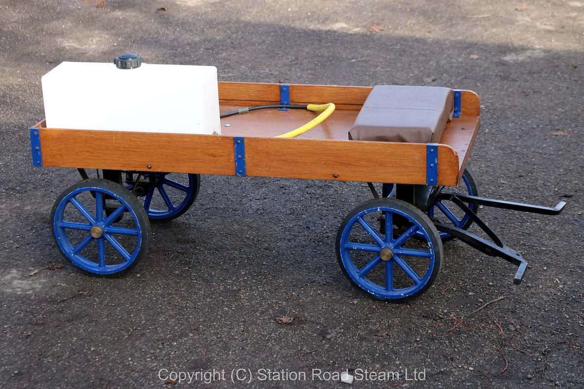 Four wheel traction engine wagon