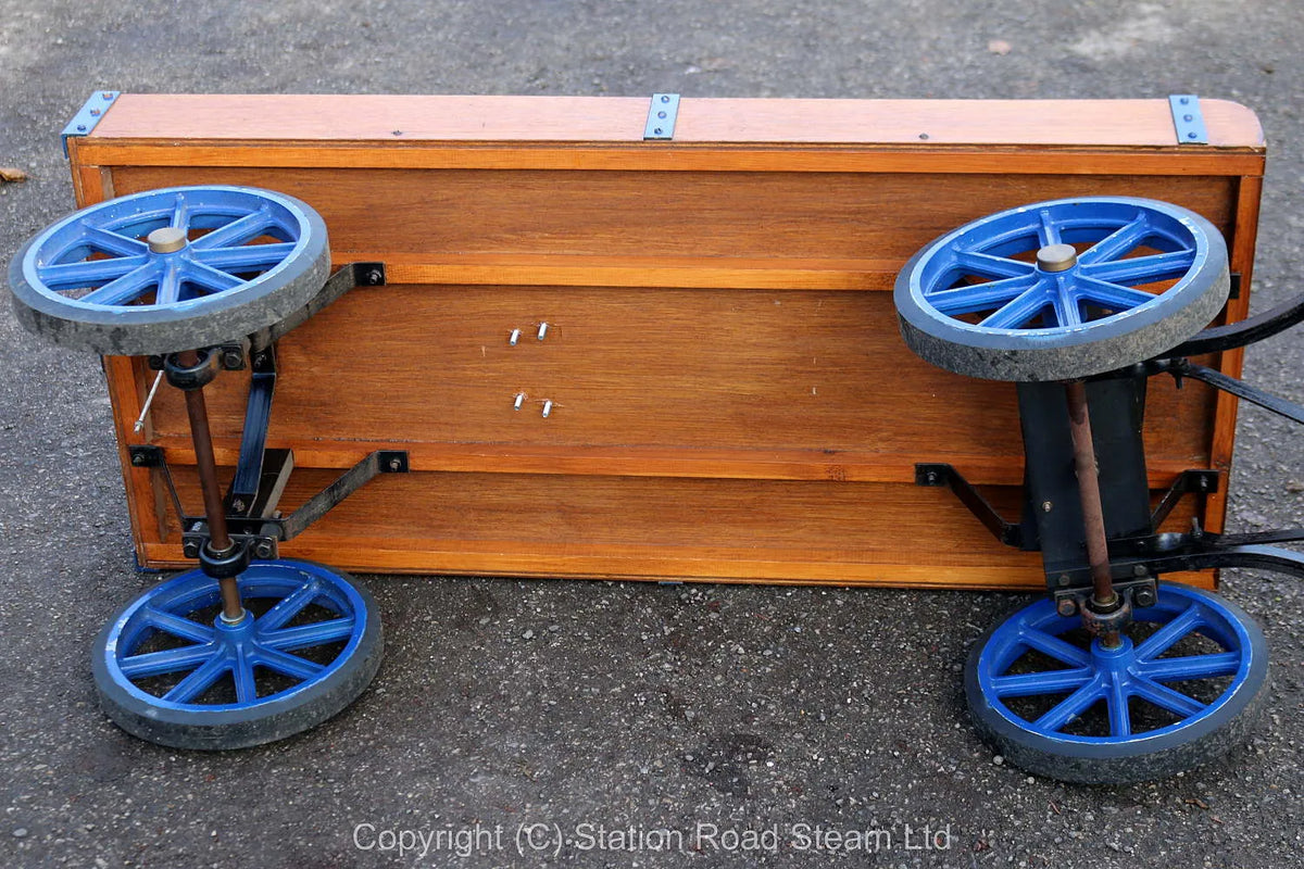 Four wheel traction engine wagon