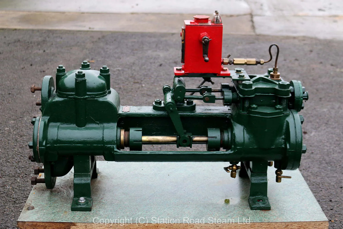Hayward Tyler duplex steam pump with Manzel lubricator