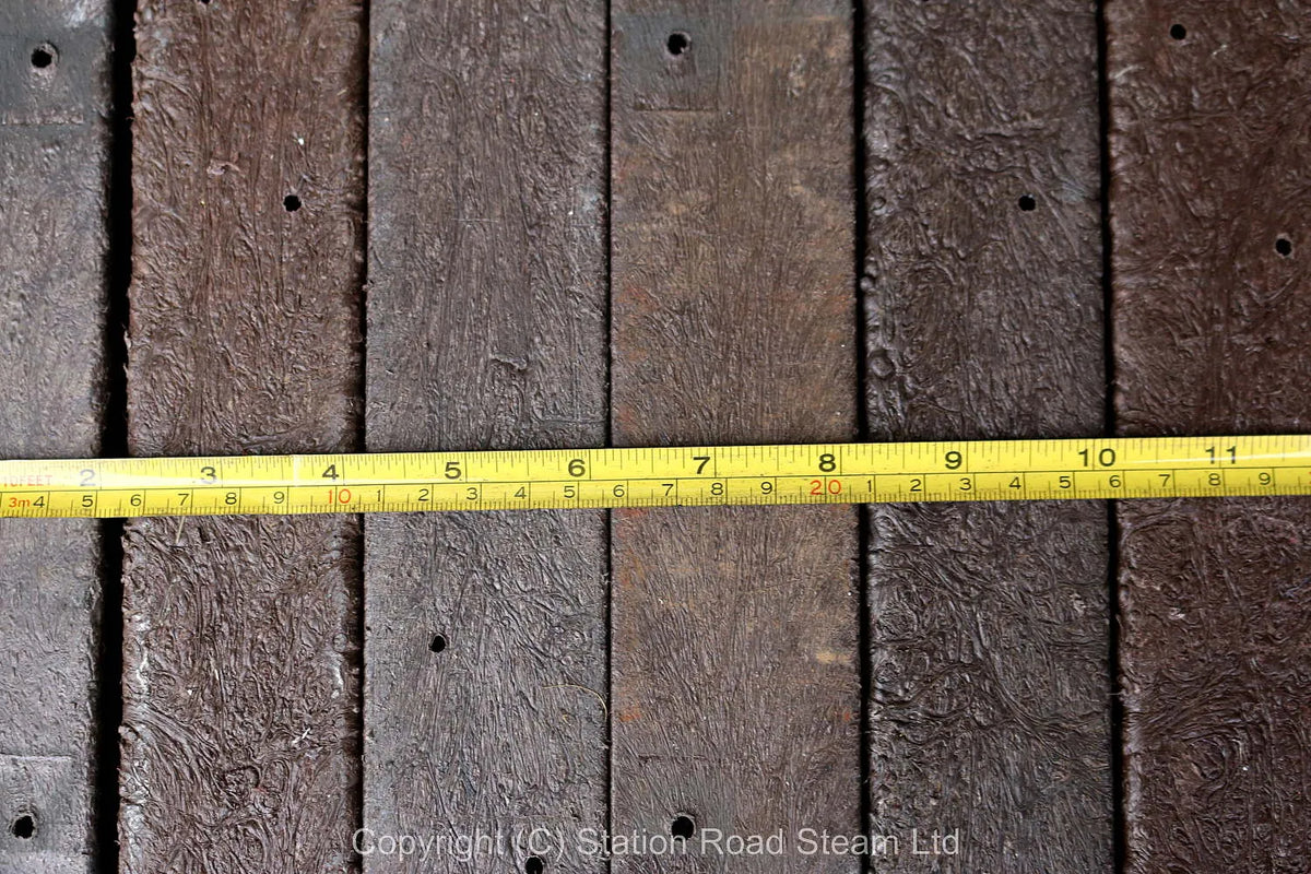 128 recycled plastic sleepers, 16 x 2" x 1"