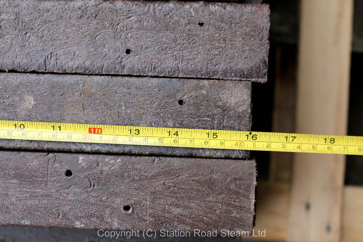 128 recycled plastic sleepers, 16 x 2" x 1"